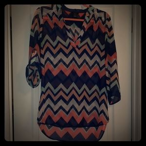 Rue 21 Light weight long sleeve shirt